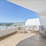 Apartment Luxury Penthouse Duplex One80 By Aora *