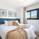 Apartment Luxury Penthouse Duplex One80 By Aora